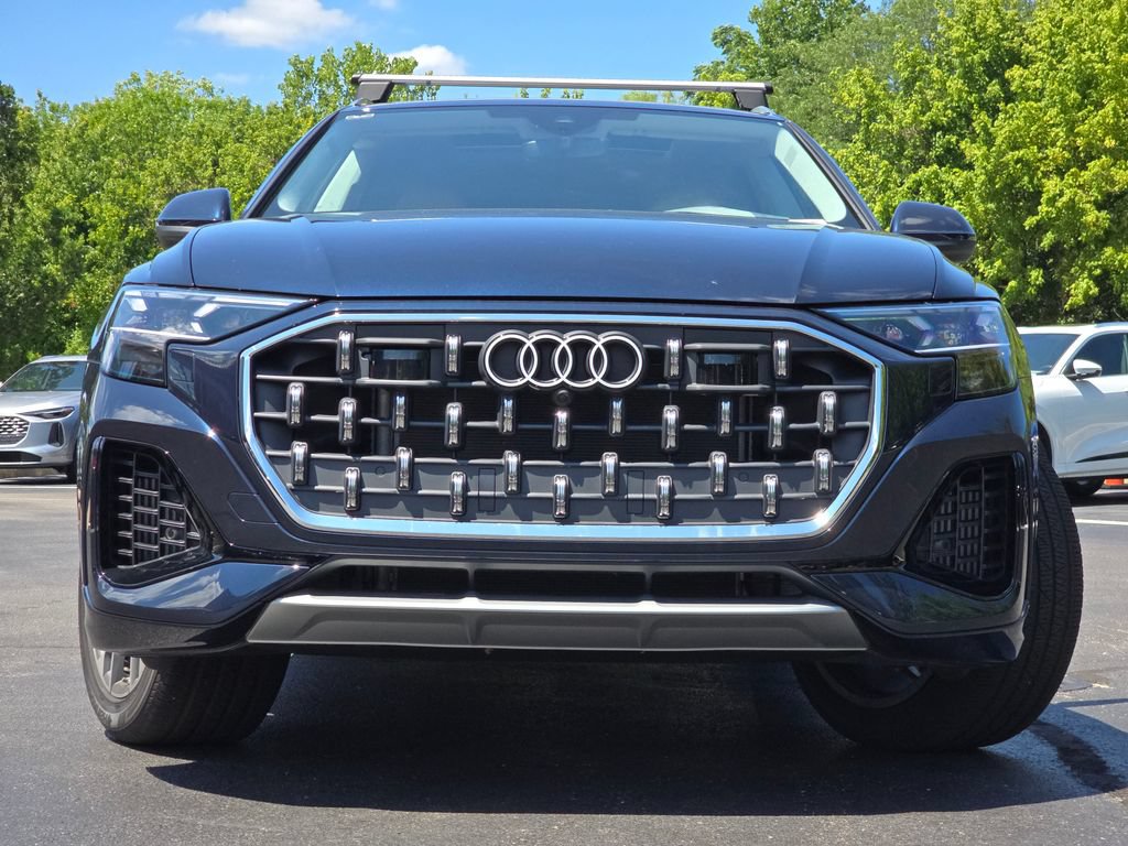 Certified 2025 Audi Q8 Prestige AWD/4WD image 3