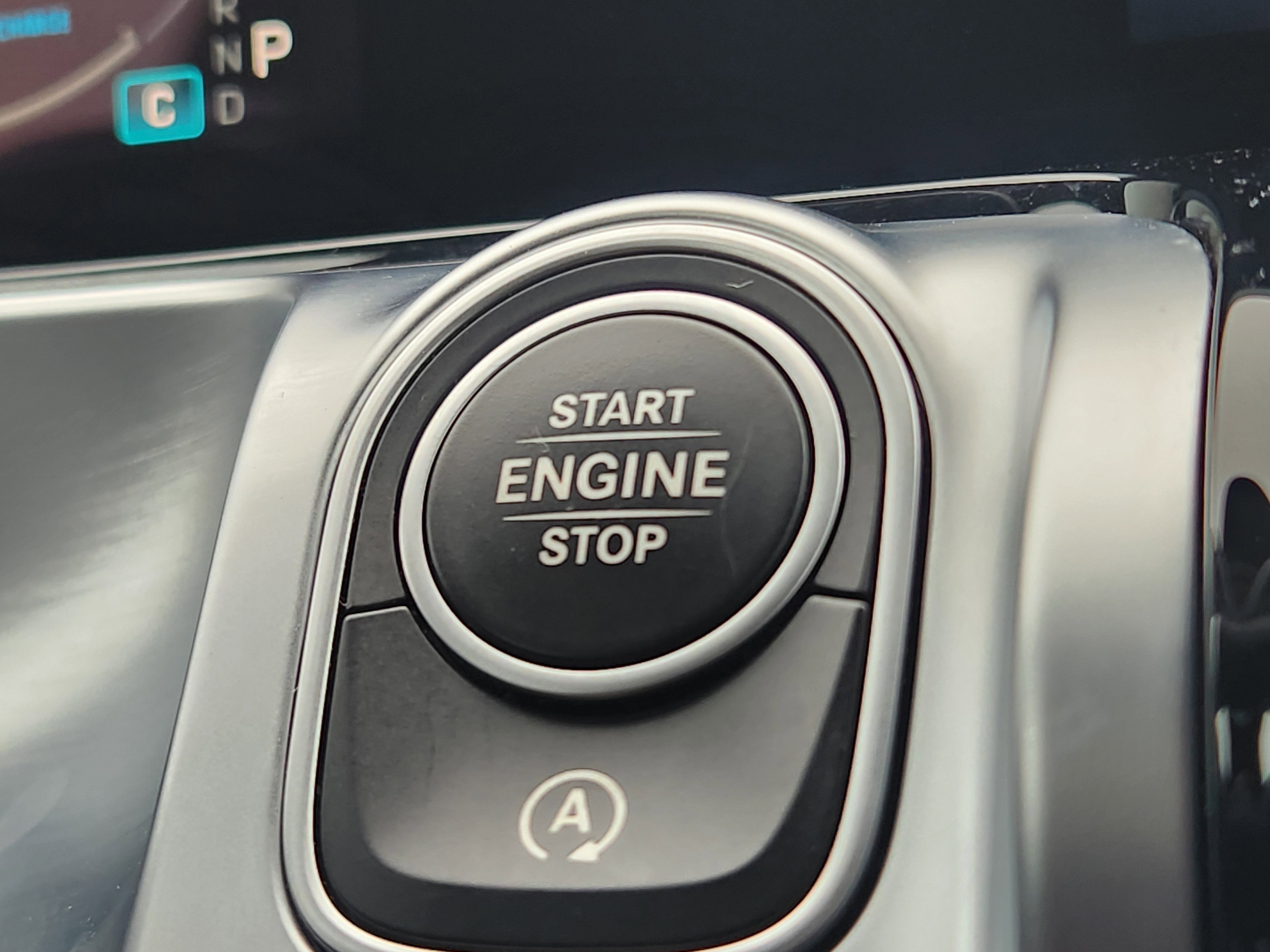 Used 2024 Mercedes-Benz GLB 250 4MATIC image 21