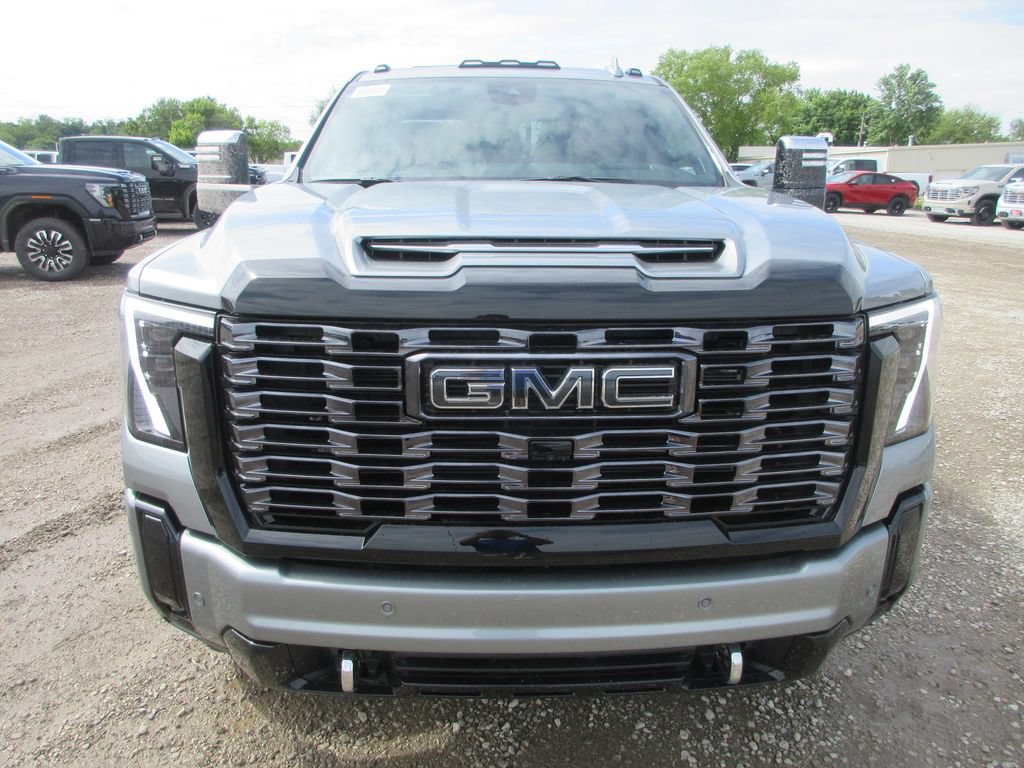 New 2026 GMC Sierra 2500 Denali Ultimate AWD/4WD image 11