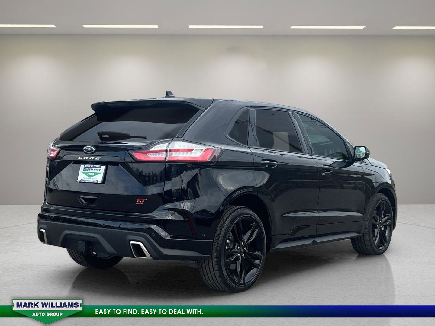 Used 2022 Ford Edge ST w/ Equipment Group 401A image 7