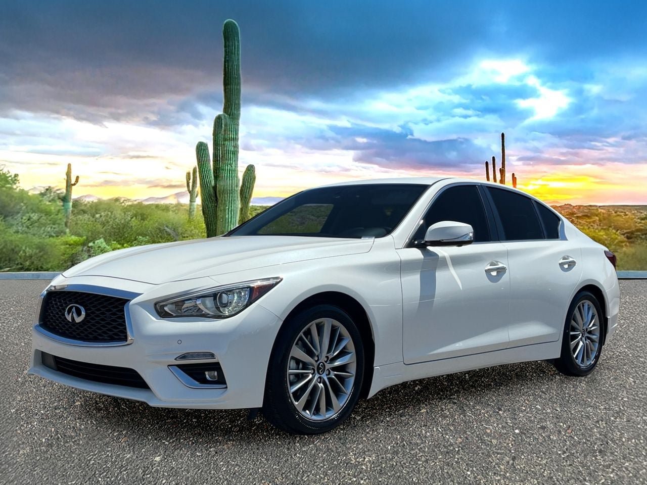 Used 2024 INFINITI Q50 Luxe RWD image 2