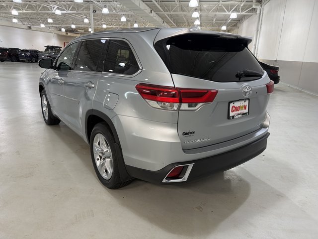 Used 2019 Toyota Highlander Limited w/ Protection Package #3 AWD/4WD image 6