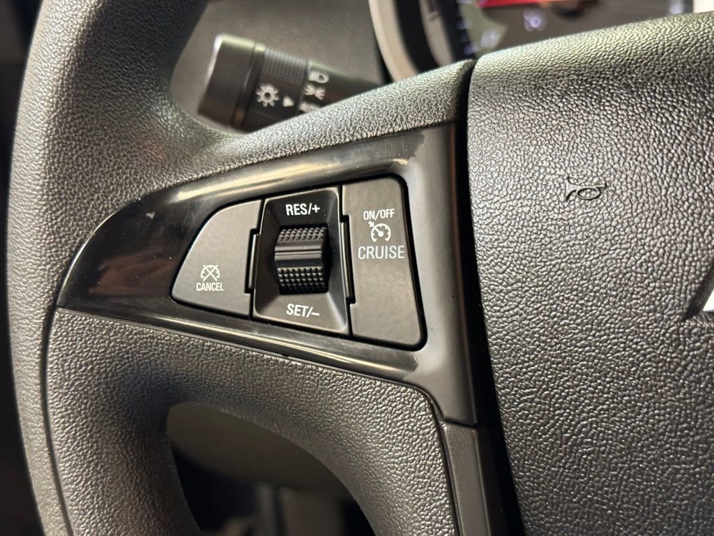 Used 2016 Chevrolet Equinox LS AWD/4WD image 32