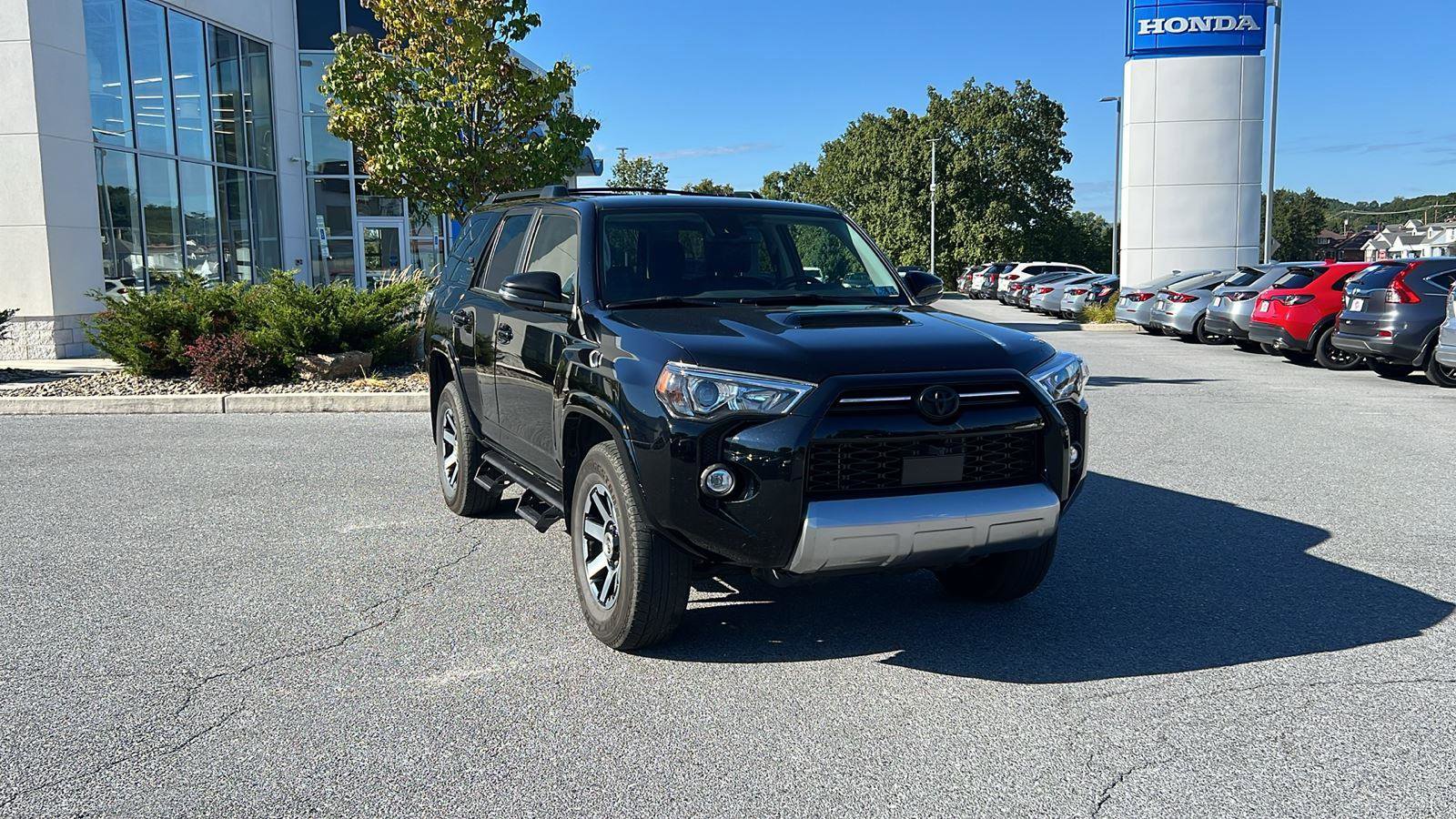 Used 2023 Toyota 4Runner TRD Off-Road Premium w/ Off Road Premium Plus Package image 1