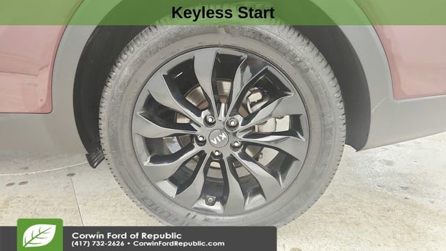 Used 2020 Kia Sorento EX image 10