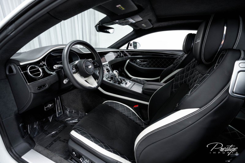 Used 2024 Bentley Continental GT Speed image 25
