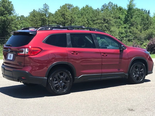Certified 2023 Subaru Ascent Onyx Edition Limited AWD/4WD image 3