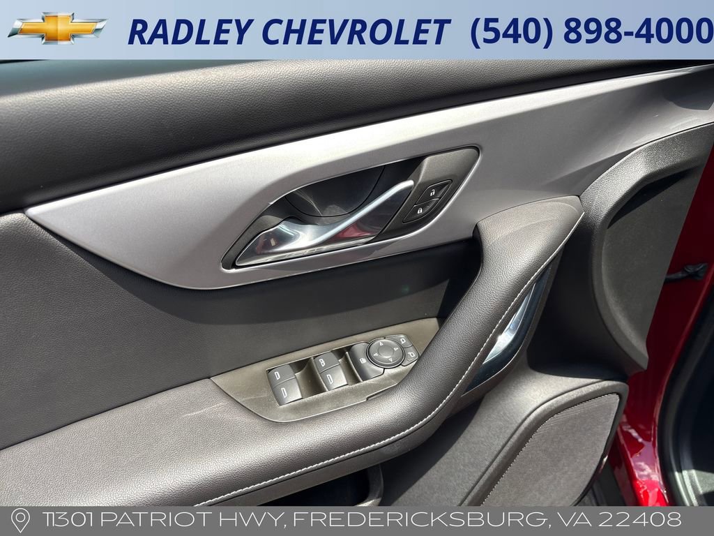 Certified 2023 Chevrolet Blazer LT w/ Driver Confidence Package FWD image 5
