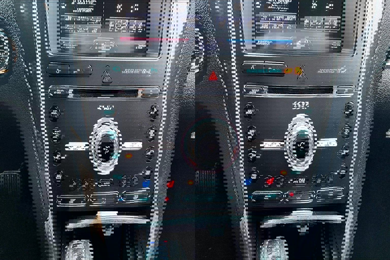 Used 2016 Ford Explorer Sport w/ Equipment Group 401A image 15