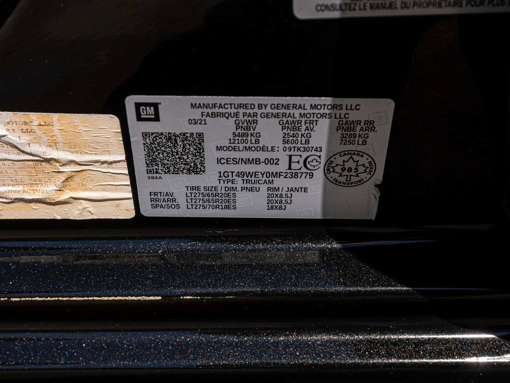 Used 2021 GMC Sierra 3500 Denali w/ Denali Ultimate Package image 16