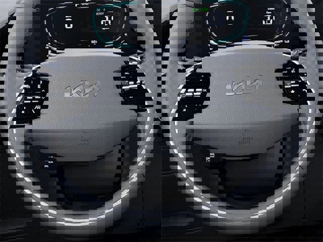 New 2025 Kia Niro EX image 22