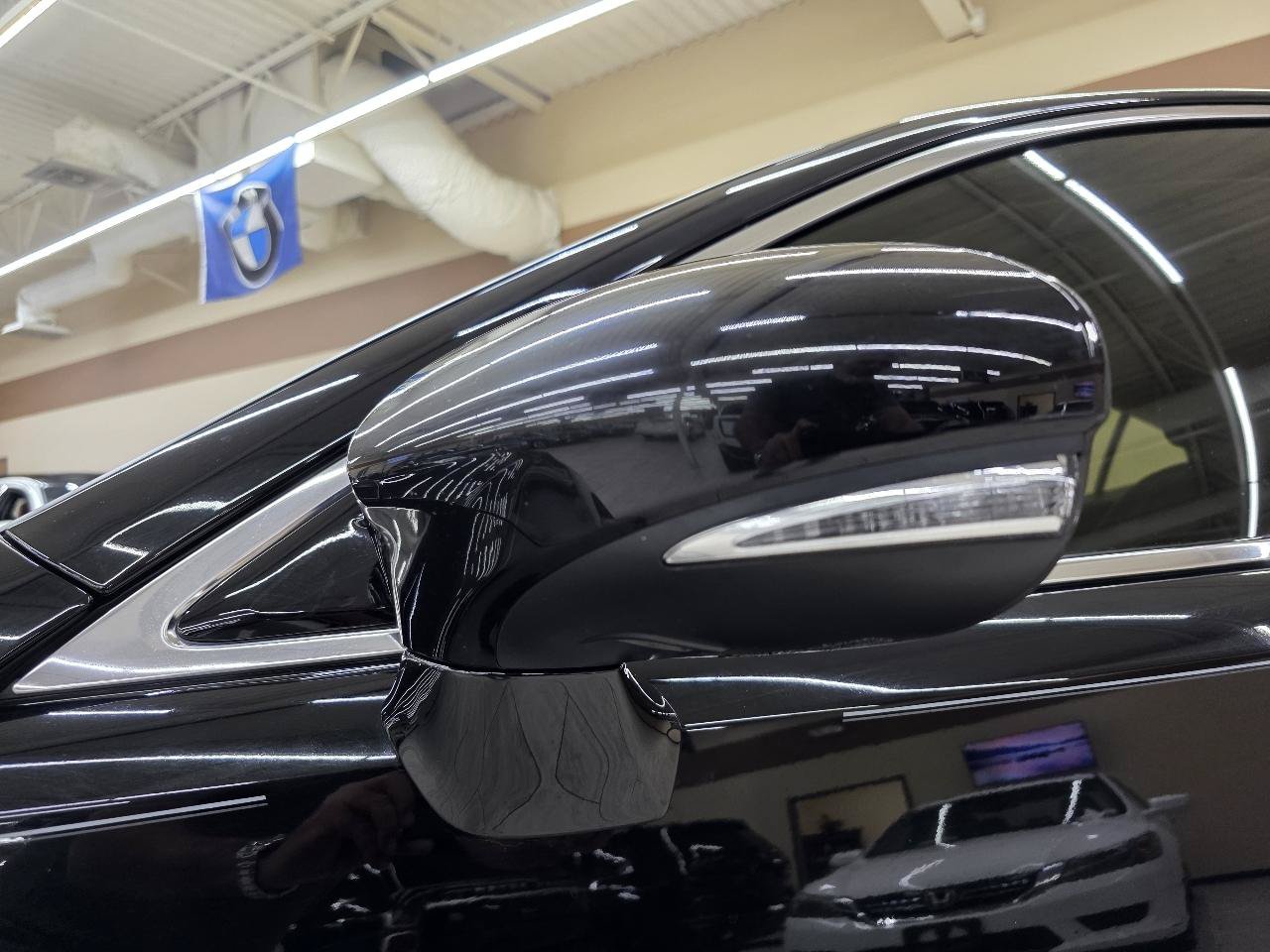 Used 2015 Lexus ES 350 w/ Luxury Package FWD image 11