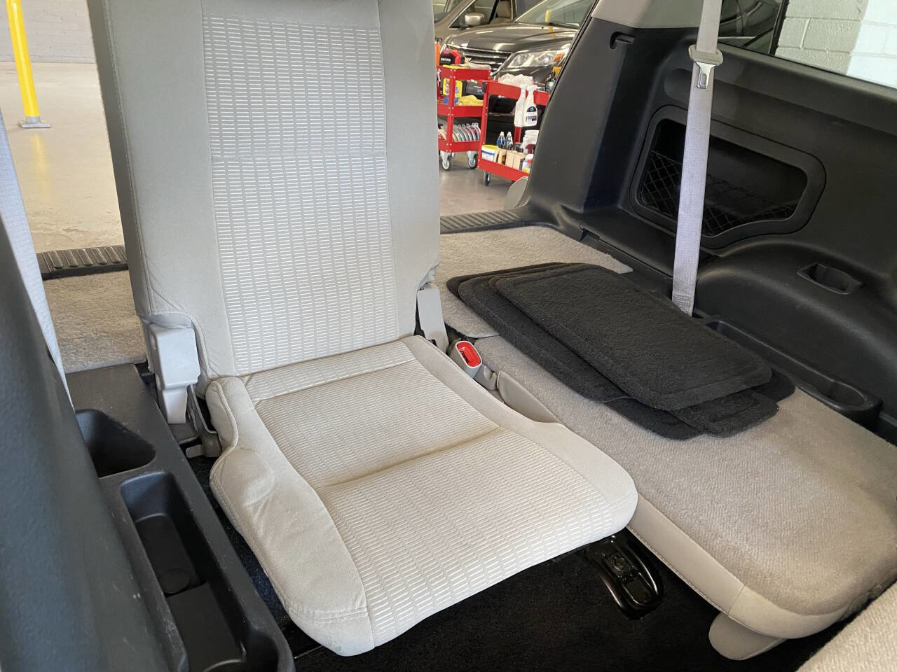 Used 2008 Ford Explorer XLT image 34