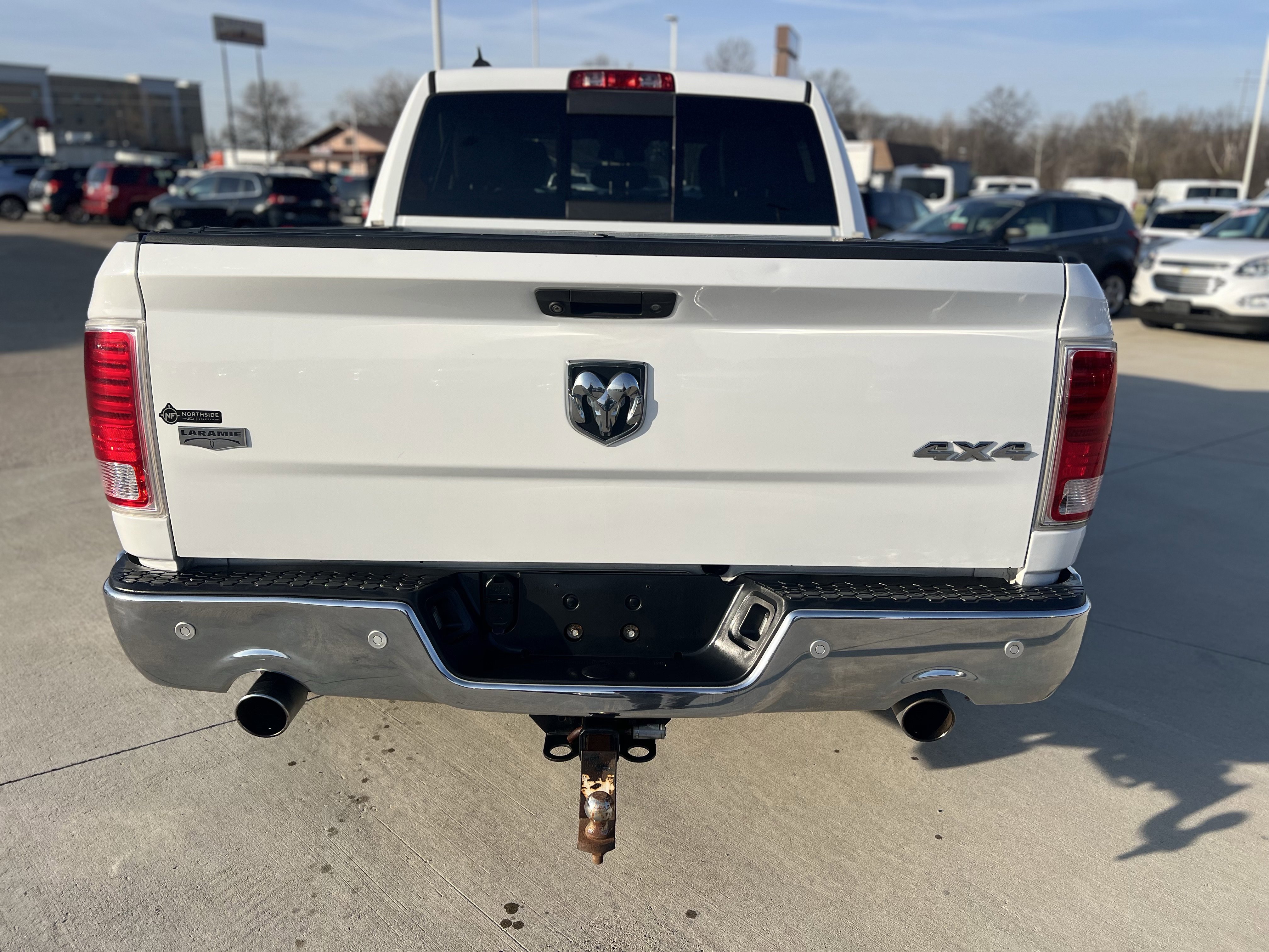 Used 2014 RAM 1500 Laramie w/ Convenience Group image 8