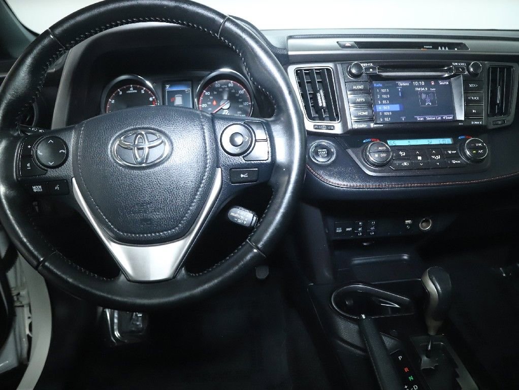 Used 2017 Toyota RAV4 SE w/ Power Extra Value Package AWD/4WD image 30