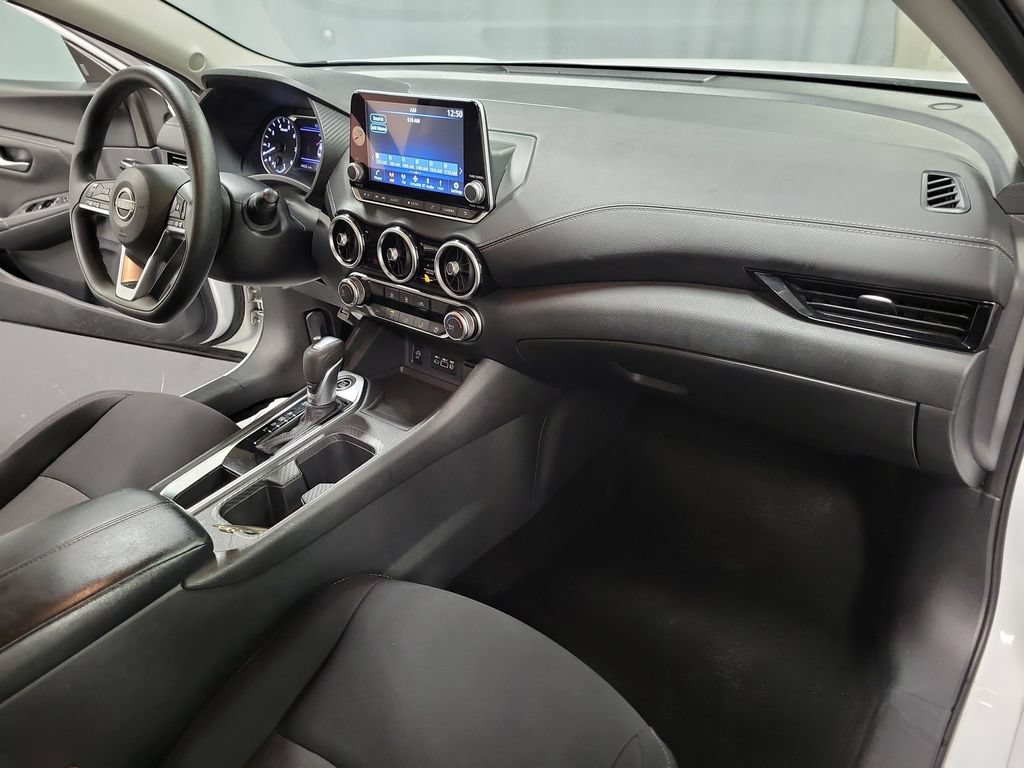 Used 2024 Nissan Sentra SV FWD image 30