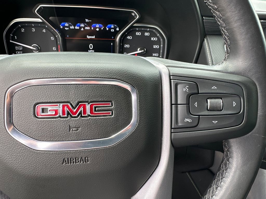 Used 2021 GMC Yukon XL SLT image 27