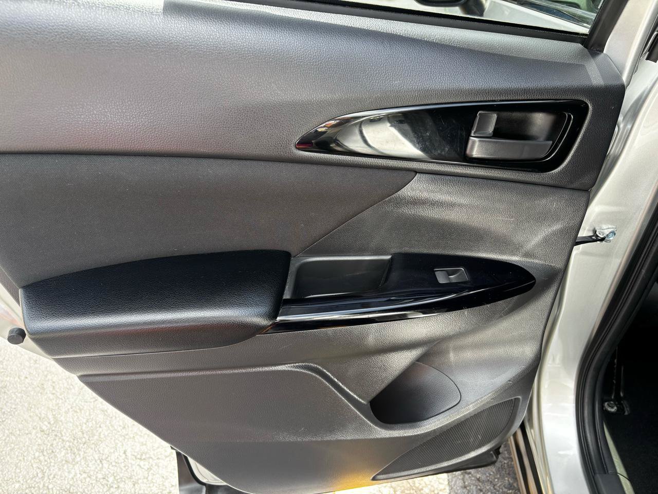 Used 2023 Mitsubishi Eclipse Cross LE AWD/4WD image 21