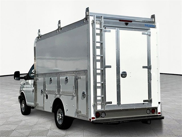 New 2025 Chevrolet Express 3500 w/ Power Convenience Package image 4