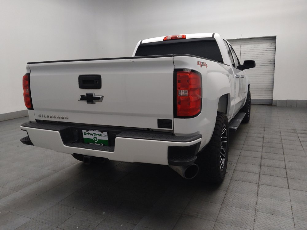 Used 2018 Chevrolet Silverado 1500 Custom w/ Custom Value Package AWD/4WD image 9
