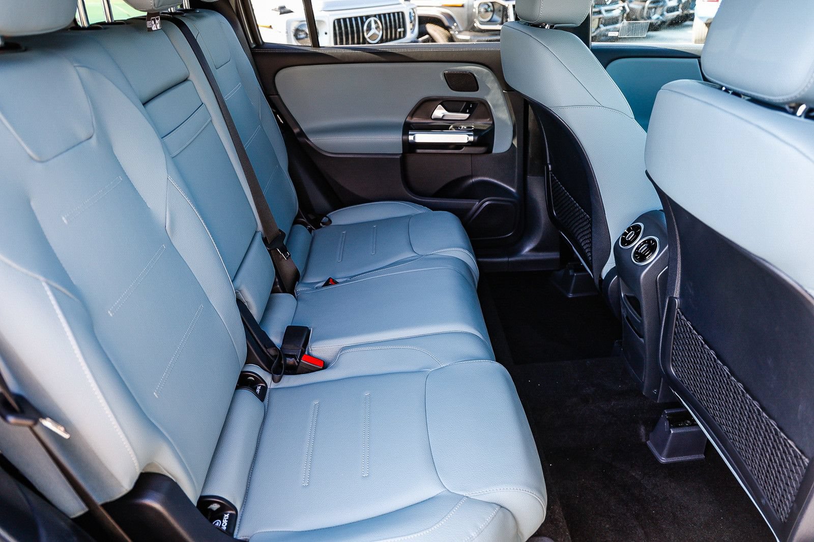 New 2026 Mercedes-Benz GLB 250 4MATIC image 18