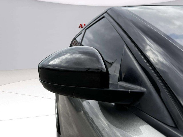 Used 2017 Land Rover Range Rover Evoque SE image 9