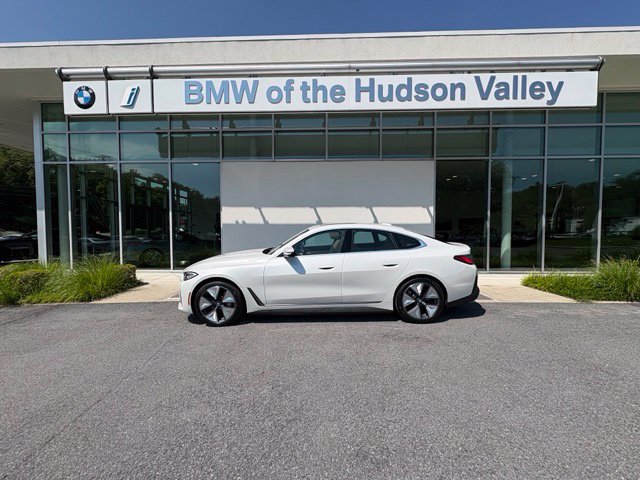Certified 2024 BMW i4 eDrive40 w/ Convenience Package RWD image 1