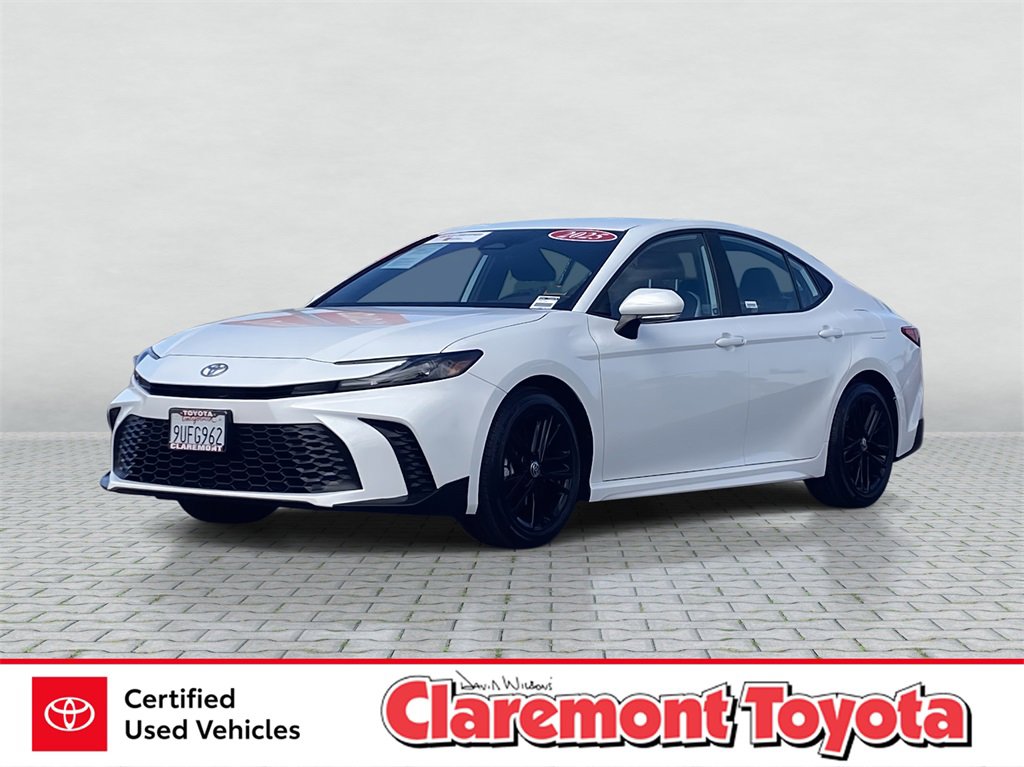 Certified 2025 Toyota Camry SE