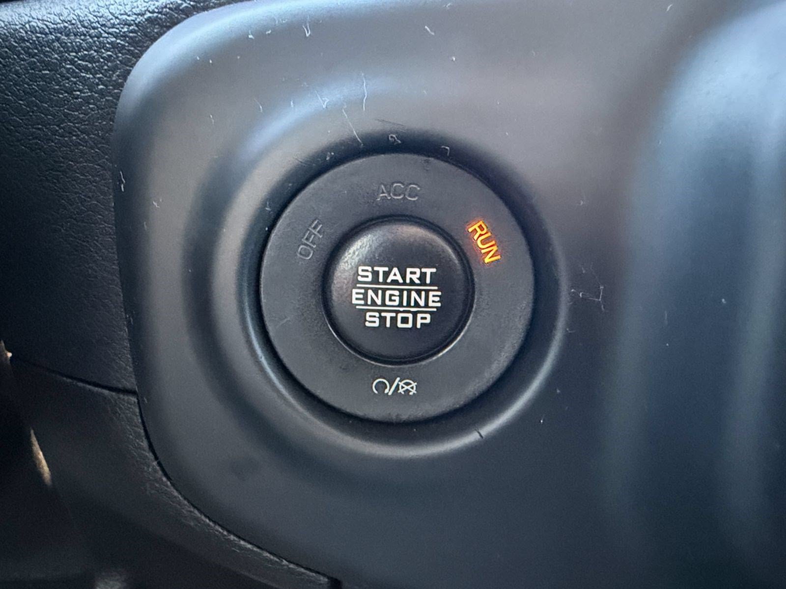 Used 2018 Jeep Wrangler Unlimited Rubicon AWD/4WD image 17