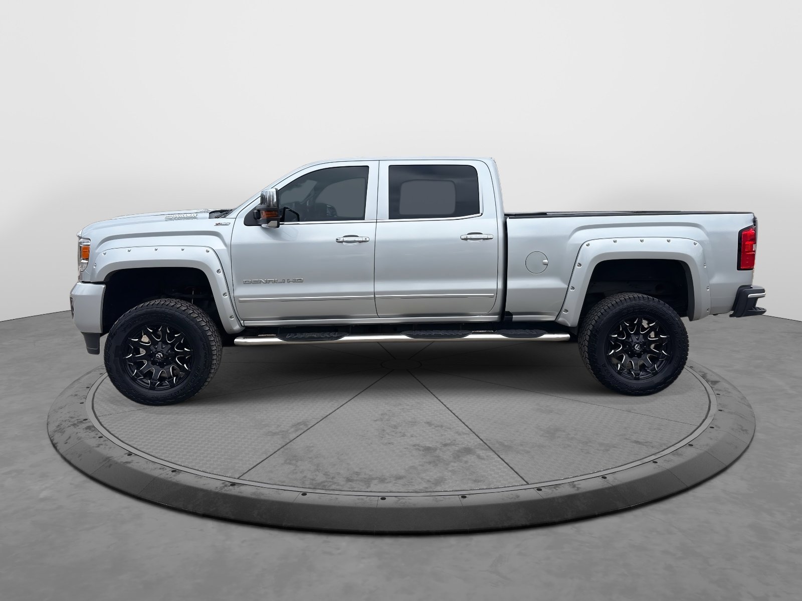 Used 2018 GMC Sierra 2500 Denali w/ Duramax Plus Package image 5