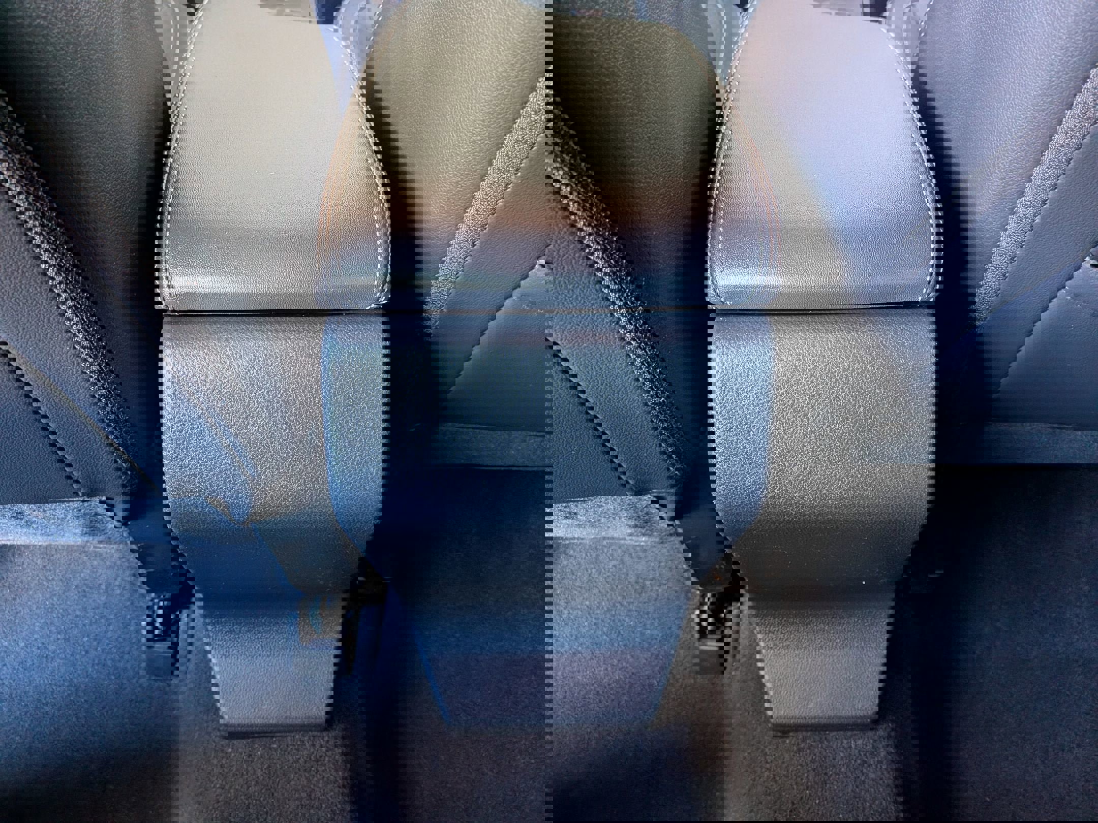 Used 2021 Subaru Impreza 2.0i Limited image 31