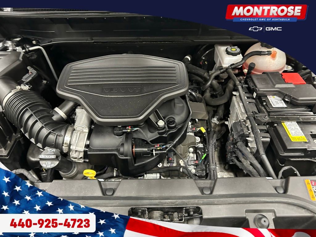 Used 2023 GMC Acadia AT4 w/ Technology Package image 32