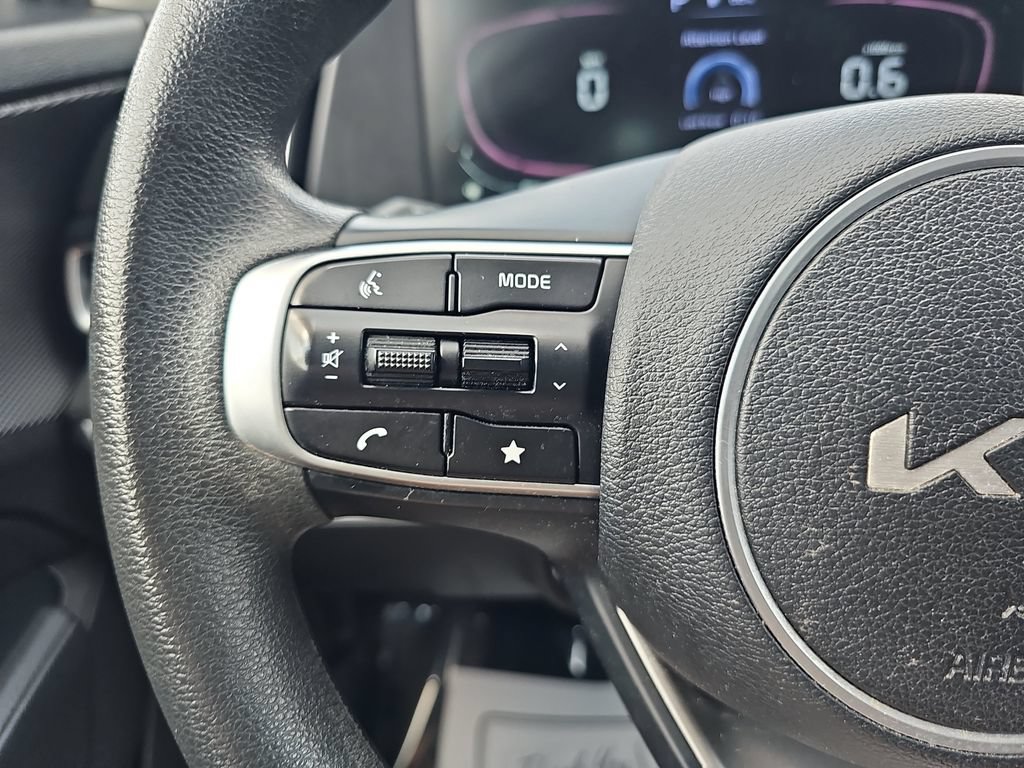 Used 2024 Kia Sportage LX FWD image 17