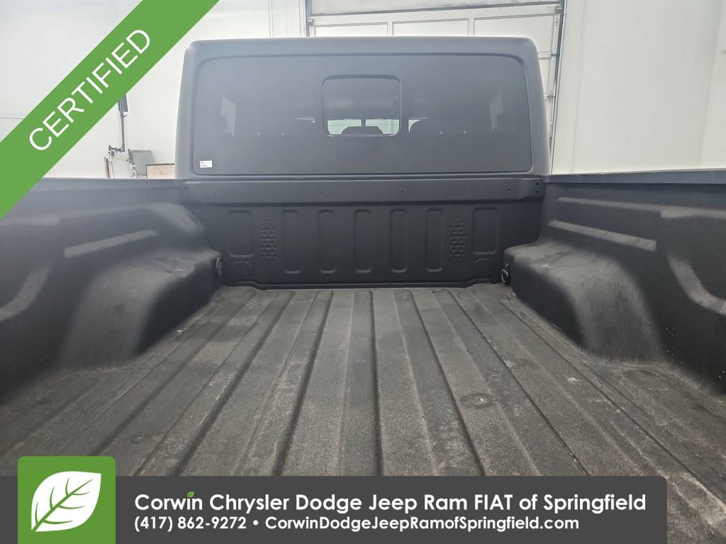 Certified 2023 Jeep Gladiator Sport image 32