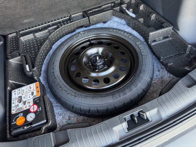 New 2026 Ford Escape ST-Line w/ Tech Pack #1 image 13