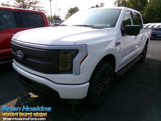 New 2025 Ford F150 Lightning Flash AWD/4WD video 1