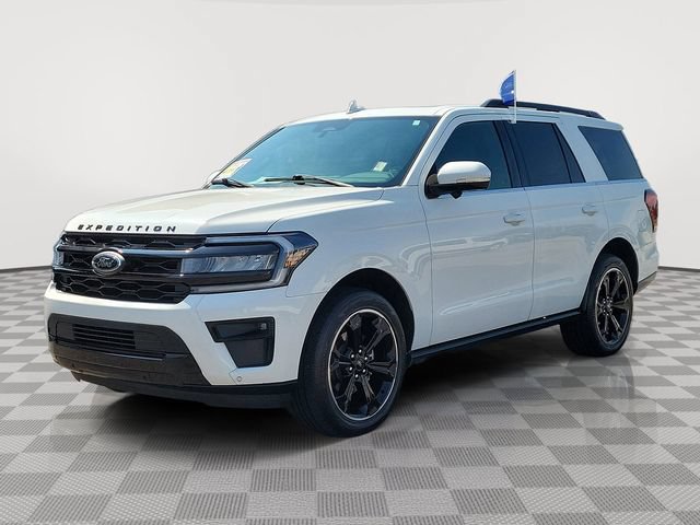 Certified 2023 Ford Expedition Limited RWD image 3