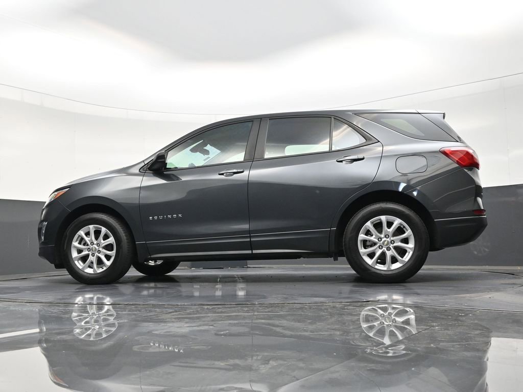 Used 2021 Chevrolet Equinox LS image 22
