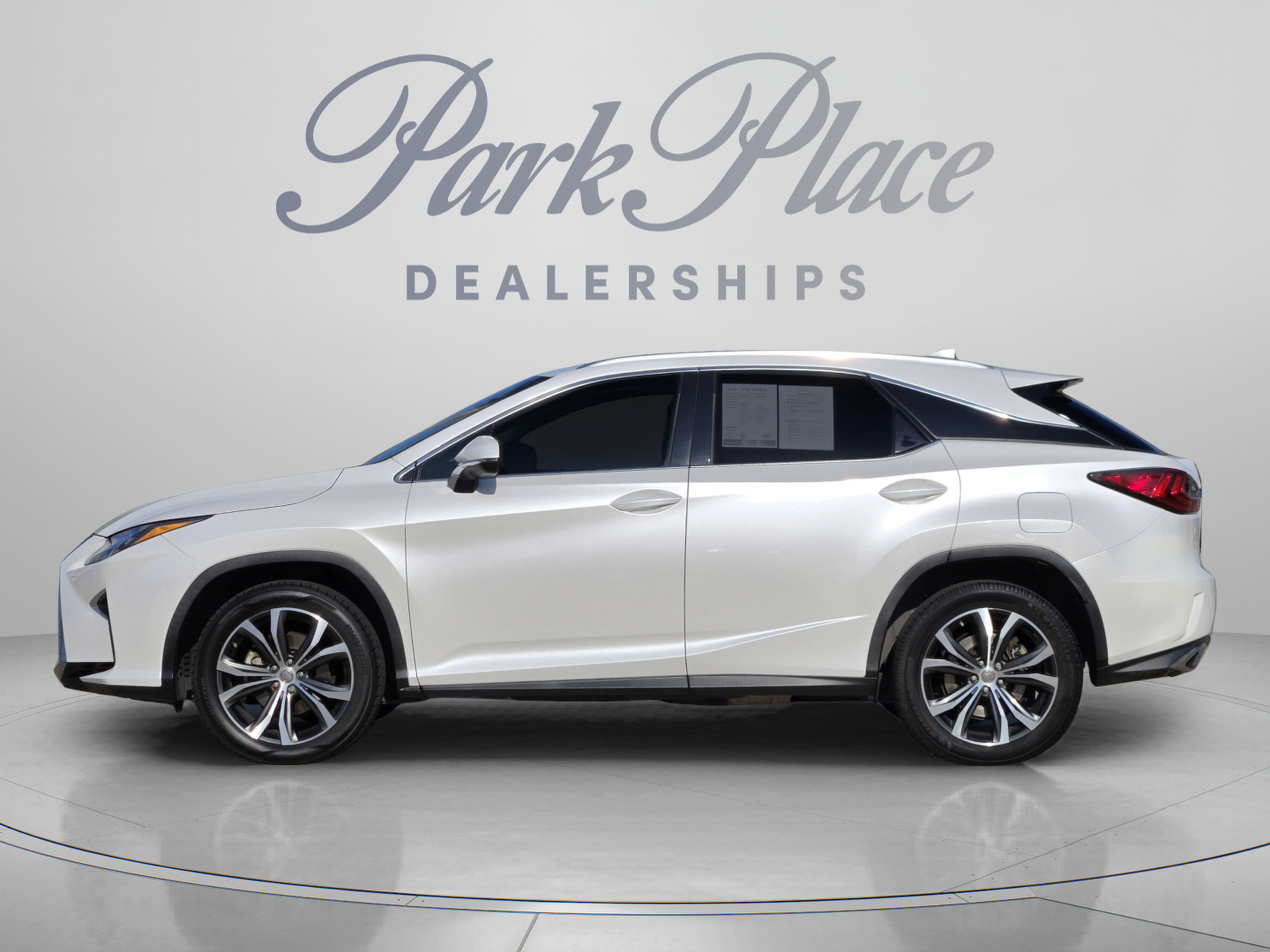 Used 2017 Lexus RX 350 AWD w/ Premium Package image 2