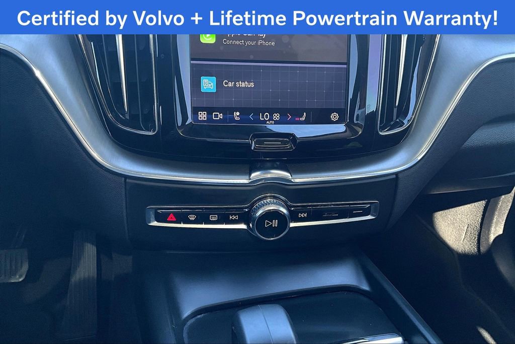 Used 2023 Volvo XC60 B5 Core image 40