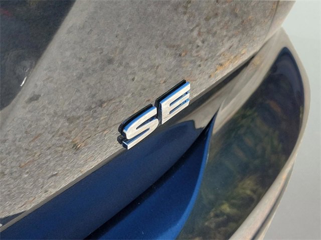 Used 2025 Mitsubishi Outlander SE image 7