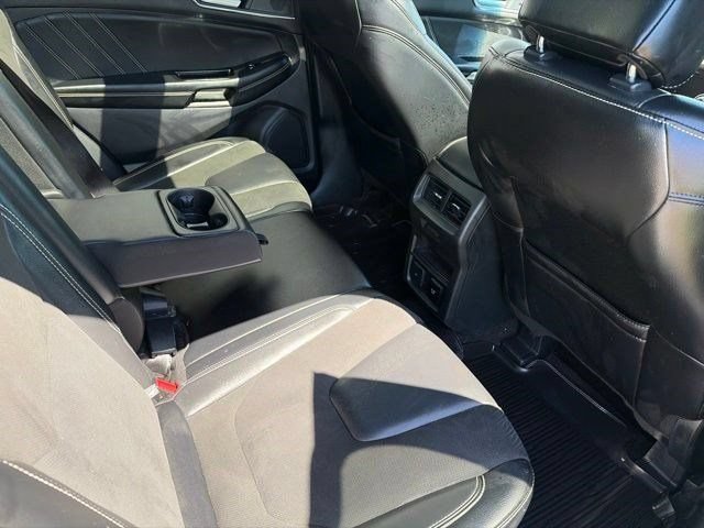 Used 2020 Ford Edge ST w/ Equipment Group 401A AWD/4WD image 40