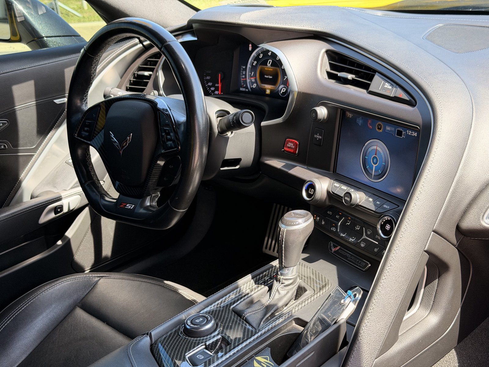 Used 2019 Chevrolet Corvette Stingray Convertible Z51 2LT RWD image 36