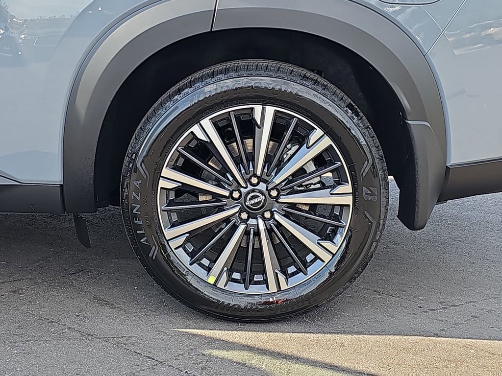 New 2026 Nissan Pathfinder Platinum FWD image 38