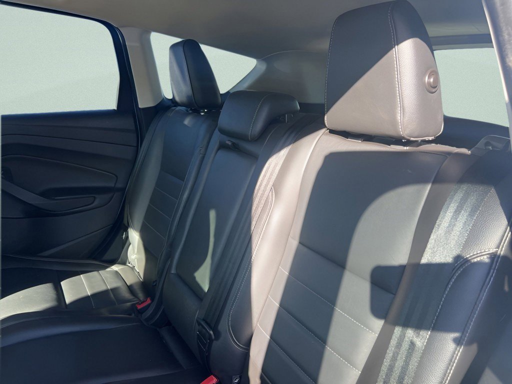 Used 2014 Ford Escape Titanium FWD image 19