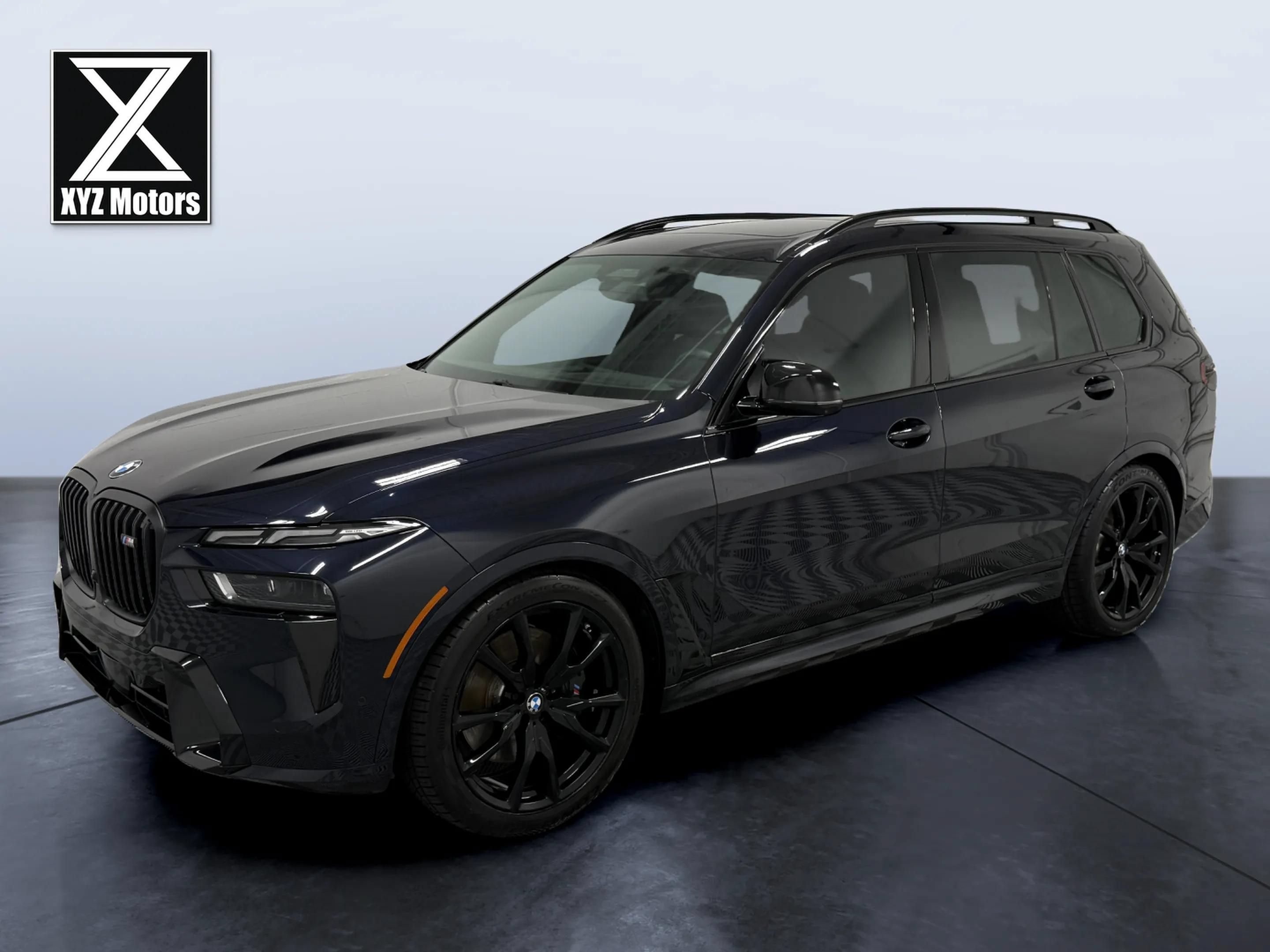 Used 2024 BMW X7 M60i AWD/4WD image 1