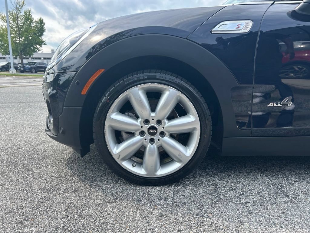Certified 2024 MINI Cooper Clubman S AWD/4WD image 12