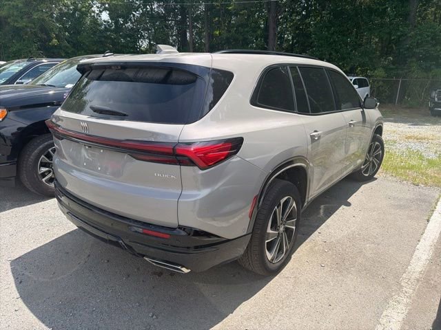Used 2026 Buick Enclave Sport Touring w/ Super Cruise Package FWD image 7