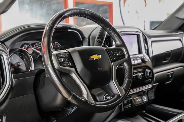 Used 2022 Chevrolet Silverado 2500 LTZ w/ LTZ Plus Package image 16