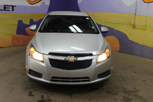 Used 2012 Chevrolet Cruze LT FWD image 3